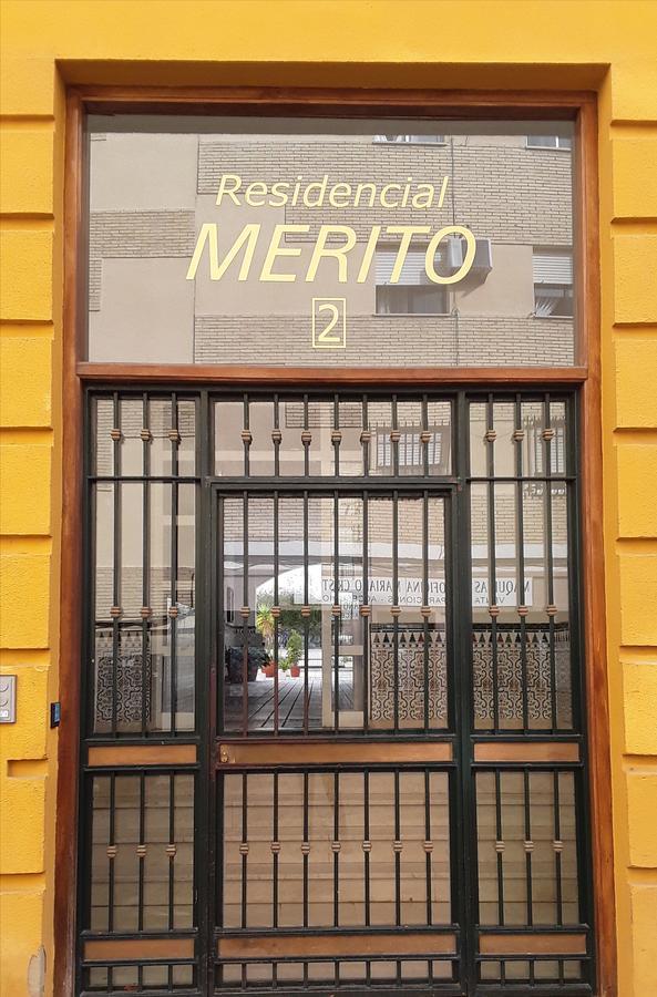 Sherryflat Merito - Parking Jerez de la Frontera Exterior foto